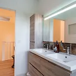 Comete - Maison De Famille Avec Piscine *