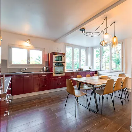 Comete - Maison De Famille Avec Piscine ארסשון