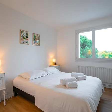 Comete - Maison De Famille Avec Piscine Vakantiehuis